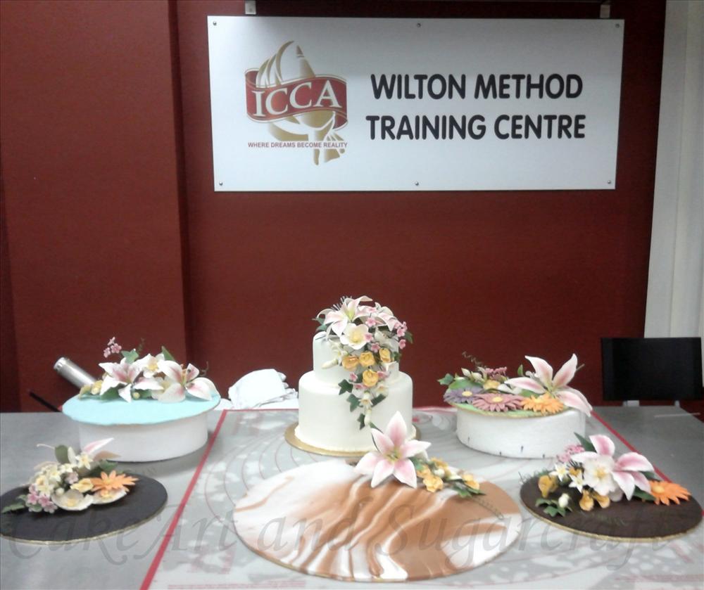 Wilton Method of Cake Decorating Classes | CakeArt and ...